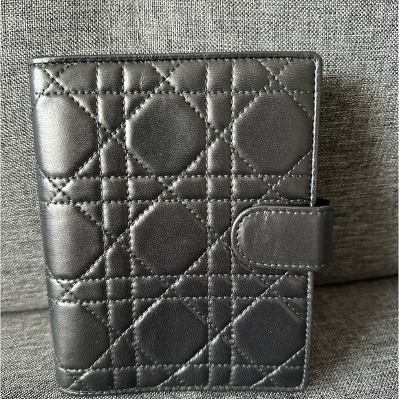 Authentic dior - Picture 1 of 11